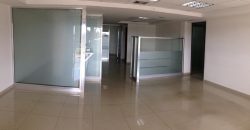 OFICINAS CON A/A EN ALQUILER