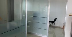 OFICINAS CON A/A EN ALQUILER