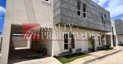 ESPECTACULAR TOWNHOUSE EQUIPADO EN ALQUILER