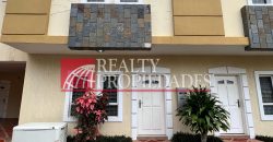 HERMOSO TOWNHOUSE DE LUJO COMPLETAMENTE EQUIPADO EN ALQUILER