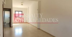 AMPLIA CASA-QUINTA EN EL CASCO CENTRAL EN VENTA