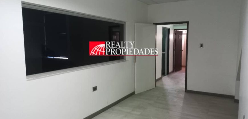 EDIFICIO EMPRESARIAL CON GALPÓN CERRADO EN ALQUILER