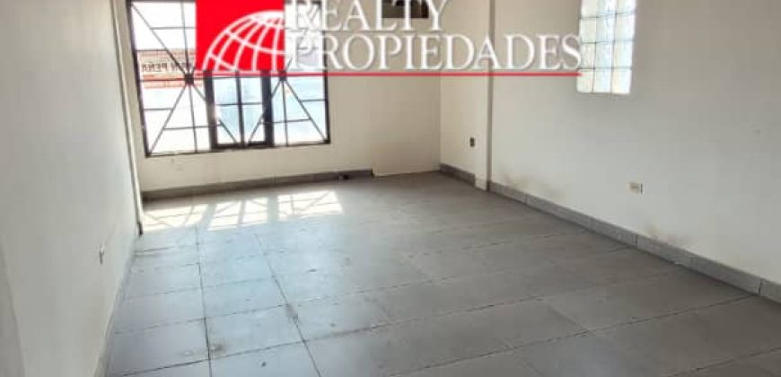 LOCAL COMERCIAL CON AIRE CENTRAL EN VÍA PRINCIPAL EN ALQUILER