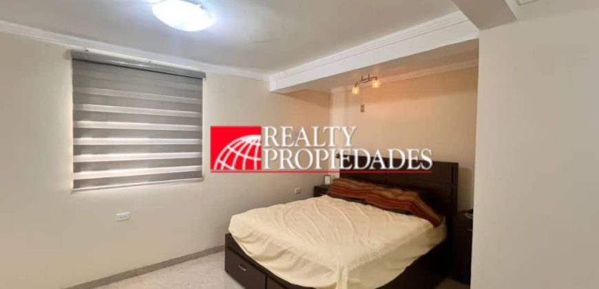EXCLUSIVO TOWNHOUSE SEMI-EQUIPADO EN VENTA