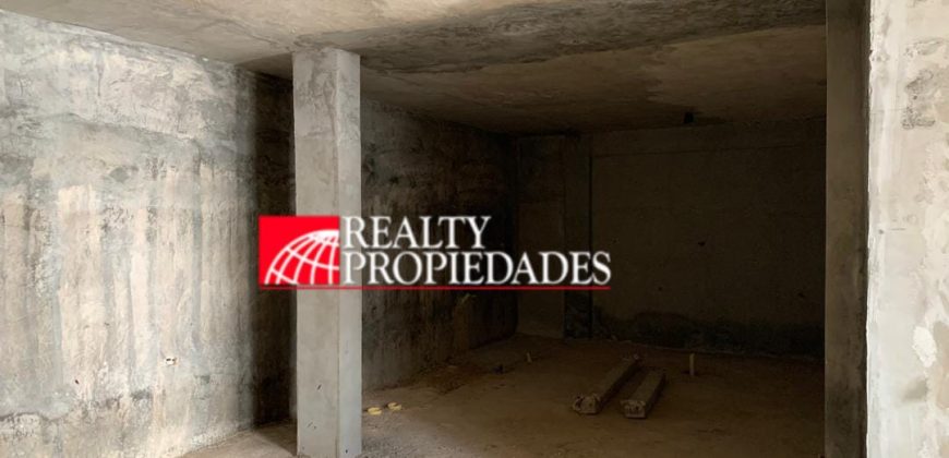 UBICACIÓN PRIVILEGADA: AMPLIO TOWNHOUSE EN GRIS EN VENTA