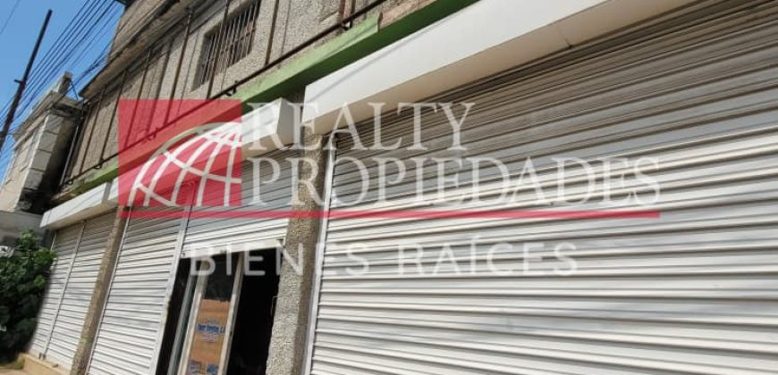EN CABIMAS: EXCELENTE LOCAL COMERCIAL DE 3 NIVELES EN VENTA