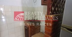 CONFORTABLE TOWNHOUSE AMOBLADO EN ALQUILER