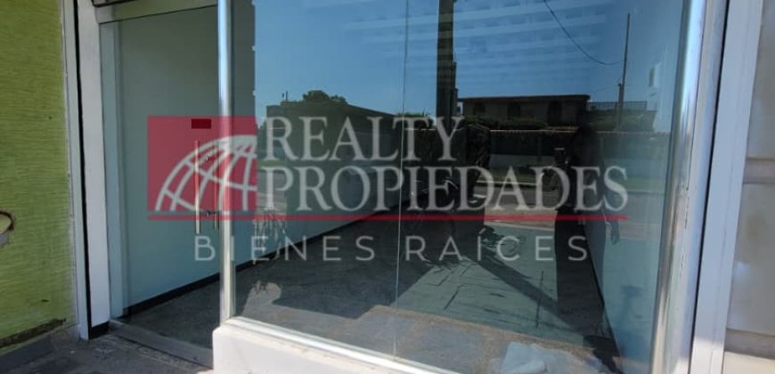 EXCELENTE LOCAL COMERCIAL EN PLANTA BAJA Y AIRE ACONDICIONADO EN ALQUILER