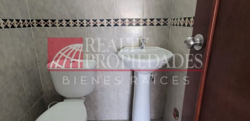 EXCELENTE LOCAL COMERCIAL EN PLANTA BAJA Y AIRE ACONDICIONADO EN ALQUILER