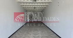 EXCELENTE LOCAL COMERCIAL EN PLANTA BAJA Y AIRE ACONDICIONADO EN ALQUILER