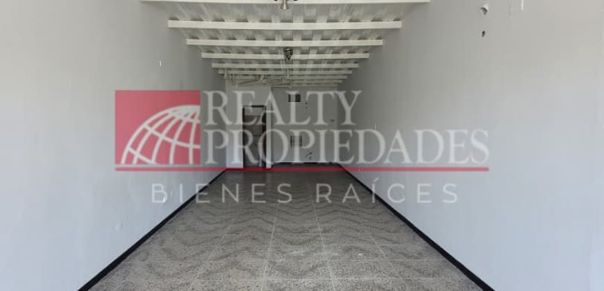 EXCELENTE LOCAL COMERCIAL EN PLANTA BAJA Y AIRE ACONDICIONADO EN ALQUILER