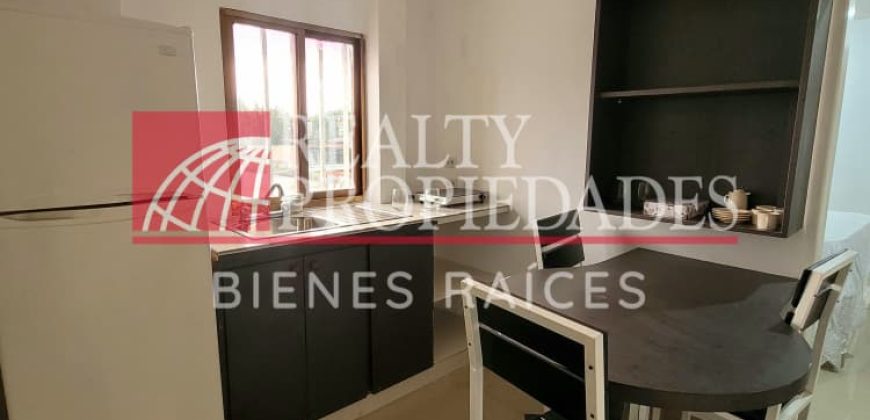 HERMOSO APARTAMENTO ESTUDIO EQUIPADO EN ALQUILER EN EL CENTRO DE LA CIUDAD