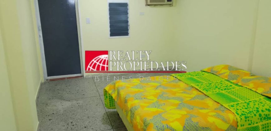 CÓMODA HABITACIÓN EN EXCELENTE UBICACIÓN EN ALQUILER