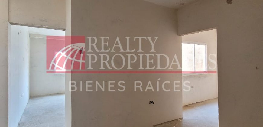 MODERNO Y AMPLIO TOWNHOUSE EN GRIS BLANCO EN VENTA