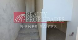 MODERNO Y AMPLIO TOWNHOUSE EN GRIS BLANCO EN VENTA