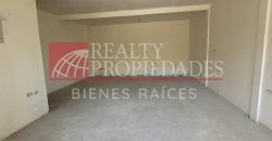 MODERNO Y AMPLIO TOWNHOUSE EN GRIS BLANCO EN VENTA