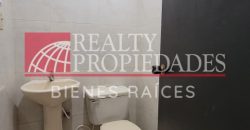 CÉNTRICO LOCAL COMERCIAL DE DOS NIVELES EN ALQUILER O VENTA