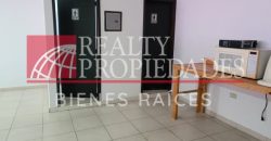 CÉNTRICO LOCAL COMERCIAL DE DOS NIVELES EN ALQUILER O VENTA