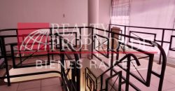 CÉNTRICO LOCAL COMERCIAL DE DOS NIVELES EN ALQUILER O VENTA