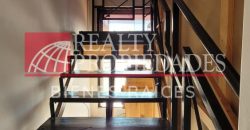 CÉNTRICO LOCAL COMERCIAL DE DOS NIVELES EN ALQUILER O VENTA