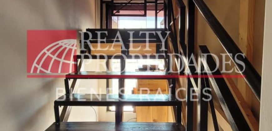 CÉNTRICO LOCAL COMERCIAL DE DOS NIVELES EN ALQUILER O VENTA