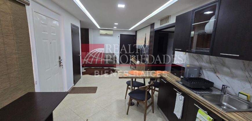 CÉNTRICA CASA ACTUALIZADA Y EQUIPADA EN ALQUILER