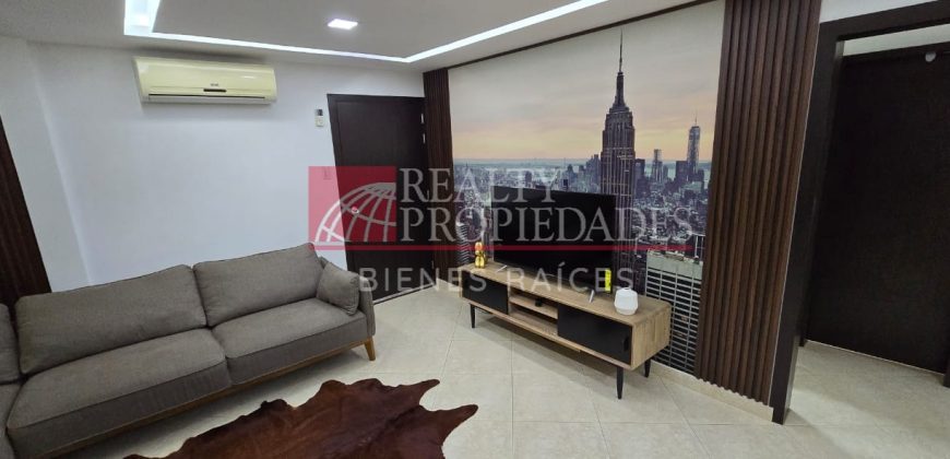 CÉNTRICA CASA ACTUALIZADA Y EQUIPADA EN ALQUILER