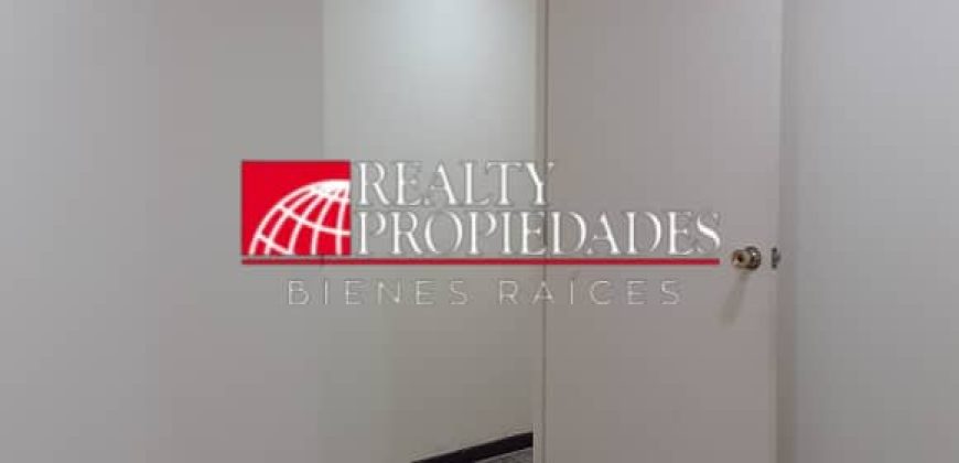 EN PLANTA BAJA: LOCAL COMERCIAL SEMI-EQUIPADO EN ALQUILER