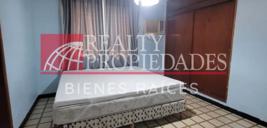 AMPLIA CASA AMOBLADA EN ALQUILER EN EL CENTRO