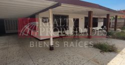 AMPLIA CASA AMOBLADA EN ALQUILER EN EL CENTRO