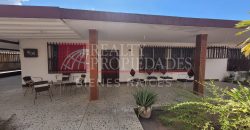 AMPLIA CASA AMOBLADA EN ALQUILER EN EL CENTRO