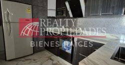 EN EL CENTRO: HERMOSA CASA ACTUALIZADA EN ALQUILER