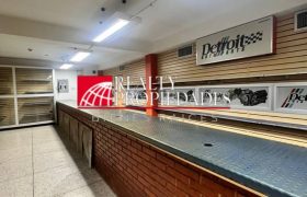 EN VÍA PRINCIPAL: AMPLIO LOCAL LISTO PARA FUNCIONAR EN ALQUILER