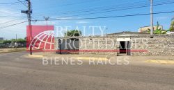 EN EL CENTRO: TERRENO CERCADO EN VENTA