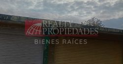 AVENIDA INTERCOMUNAL: EXCELENTE LOCAL EN VENTA