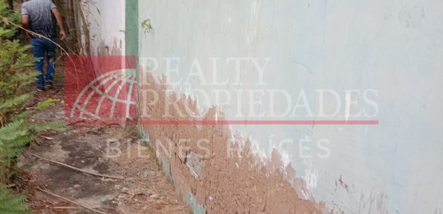 AVENIDA INTERCOMUNAL: EXCELENTE LOCAL EN VENTA