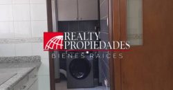 EXCELENTE TOWNHOUSE 100%EQUIPADO EN ALQUILER