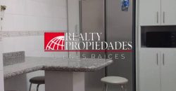 EXCELENTE TOWNHOUSE 100%EQUIPADO EN ALQUILER