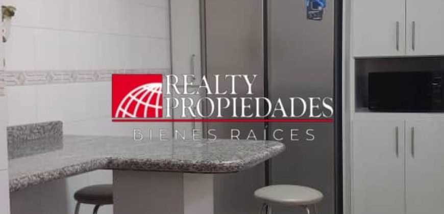 EXCELENTE TOWNHOUSE 100%EQUIPADO EN ALQUILER