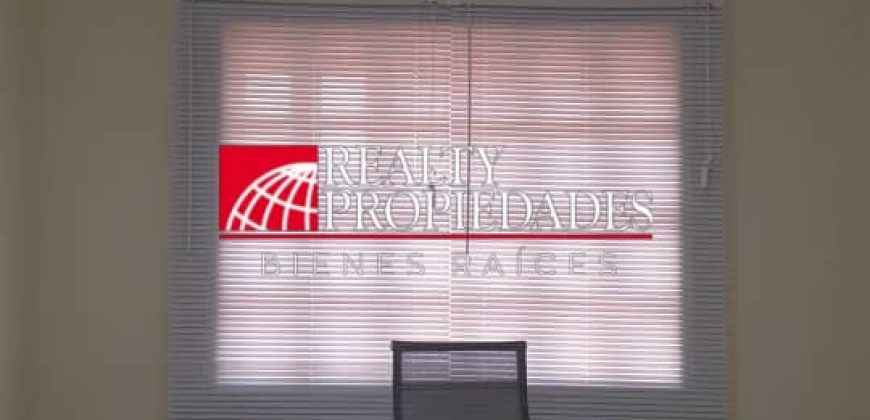 EXCELENTE TOWNHOUSE 100%EQUIPADO EN ALQUILER