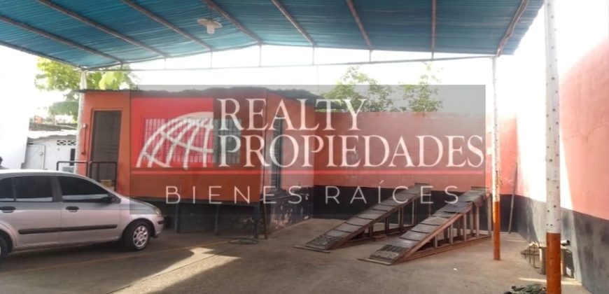 GALPÓN INDUSTRIAL/COMERCIAL EN ALQUILER