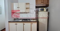 CASCO CENTRAL: CÓMODO APARTAMENTO-ESTUDIO AMOBLADO EN ALQUILER