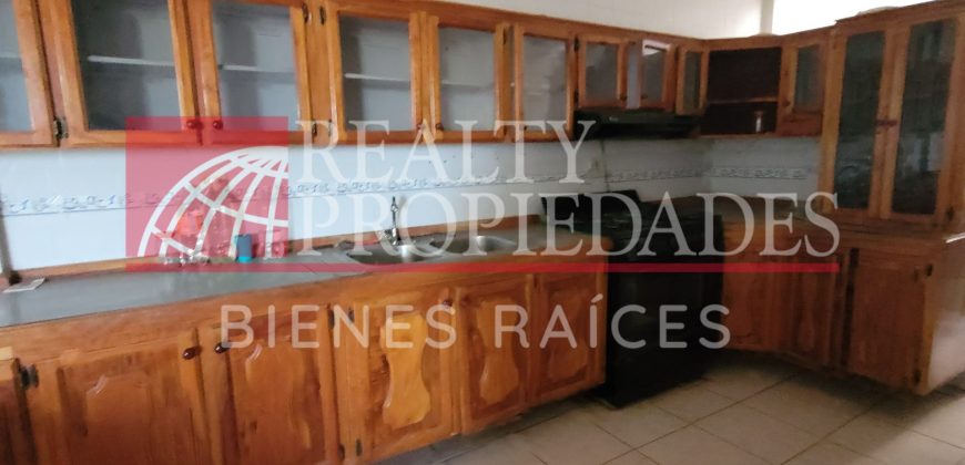 CÓMODO APARTAMENTO SEMI-EQUIPADO LISTO PARA HABITAR EN VENTA