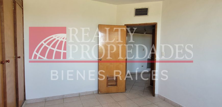 CÓMODO APARTAMENTO SEMI-EQUIPADO LISTO PARA HABITAR EN VENTA