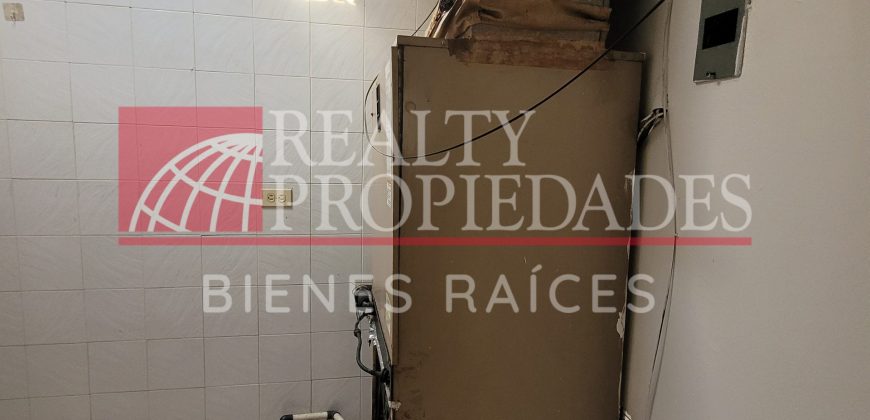 CÓMODO APARTAMENTO SEMI-EQUIPADO LISTO PARA HABITAR EN VENTA