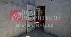TOWNHOUSE AVANZADO CON PISCINA, PLANTA ELÉCTRICA Y AIRE CENTRAL EN VENTA
