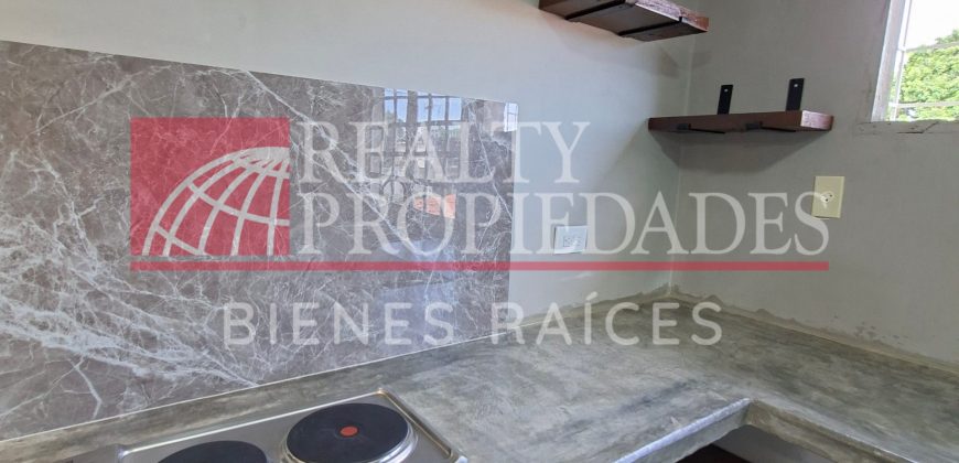 APARTAMENTO-ESTUDIO CÉNTRICO SIN AMOBLAR EN ALQUILER