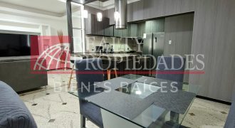 CASCO CENTRAL: MODERNO APARTAMENTO 100% AMOBLADO EN ALQUILER