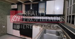 VILLA TAMARE: ACOGEDOR TOWHOUSE SEMI-EQUIPADO EN VENTA