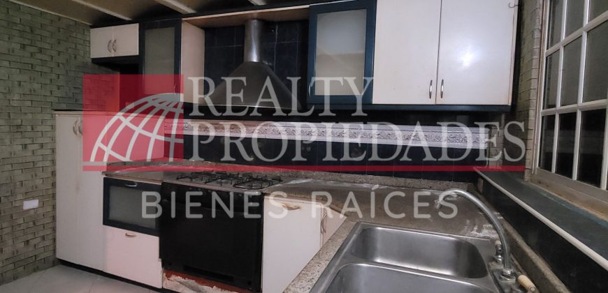 VILLA TAMARE: ACOGEDOR TOWHOUSE SEMI-EQUIPADO EN VENTA